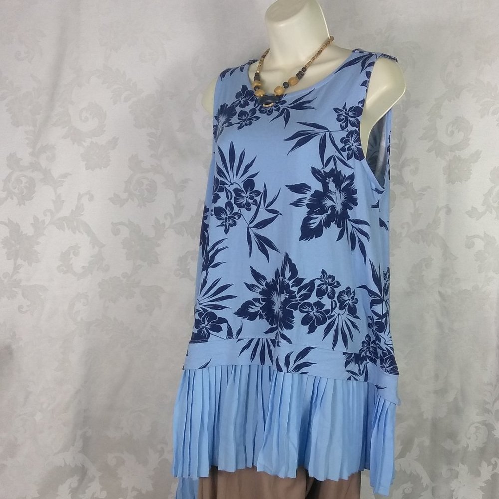 Woman's Asymmetrical Top Plus Size Jessica London Closet Clear / Donation